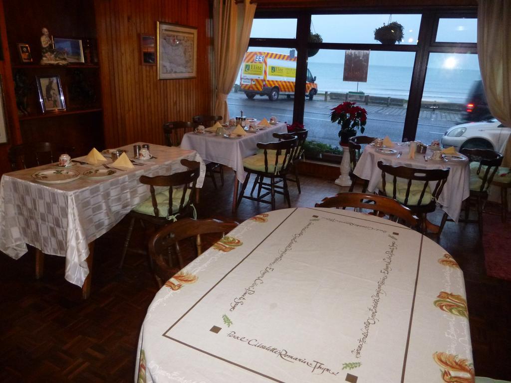 Hôtel Tara House à Laytown Extérieur photo