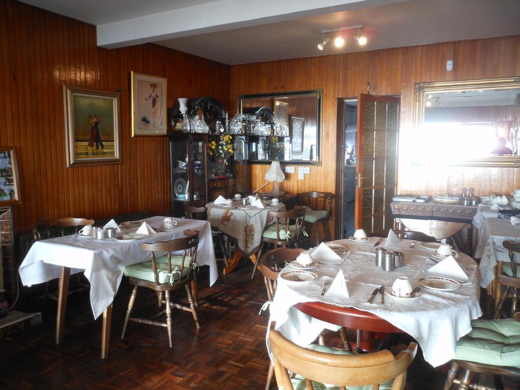 Hôtel Tara House à Laytown Extérieur photo